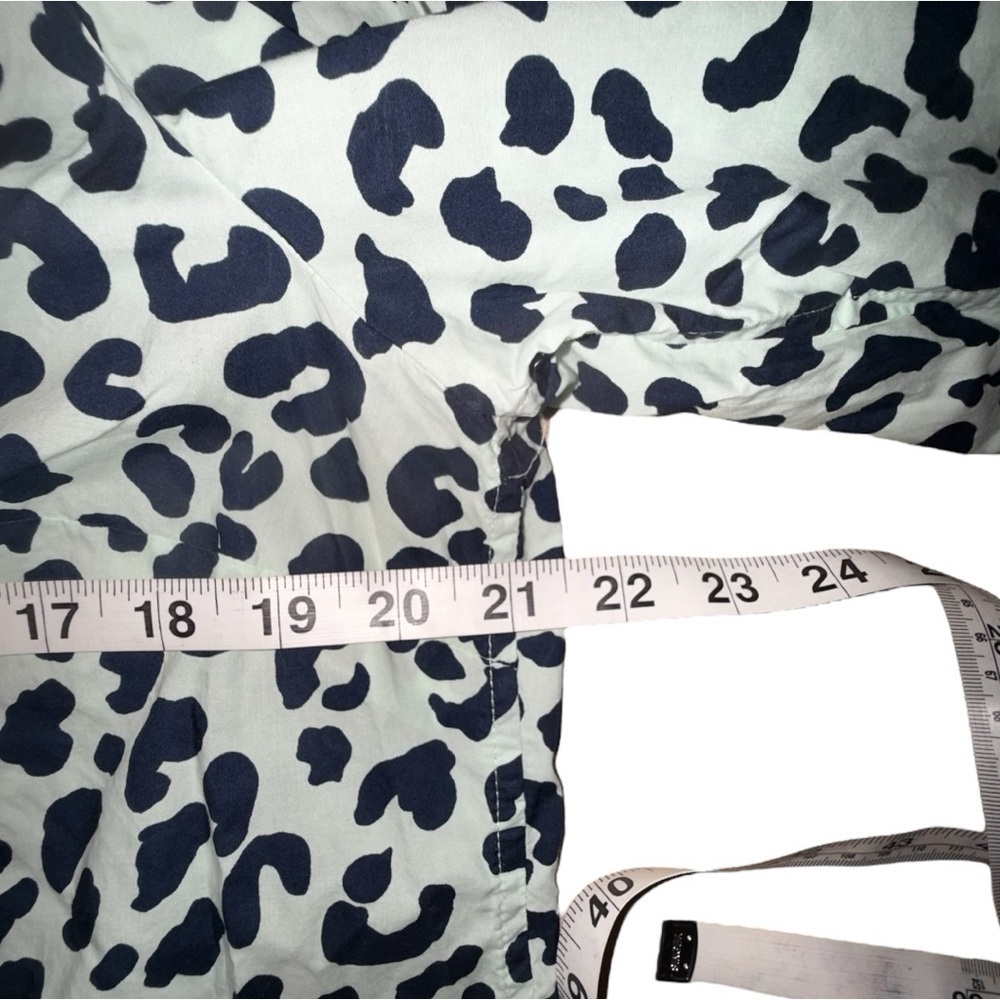 TALBOTS CLASSIC COTTON SHIRT - GRAPHIC CHEETAH Women’s Large - Mint Green/Navy - Picture 10 of 15